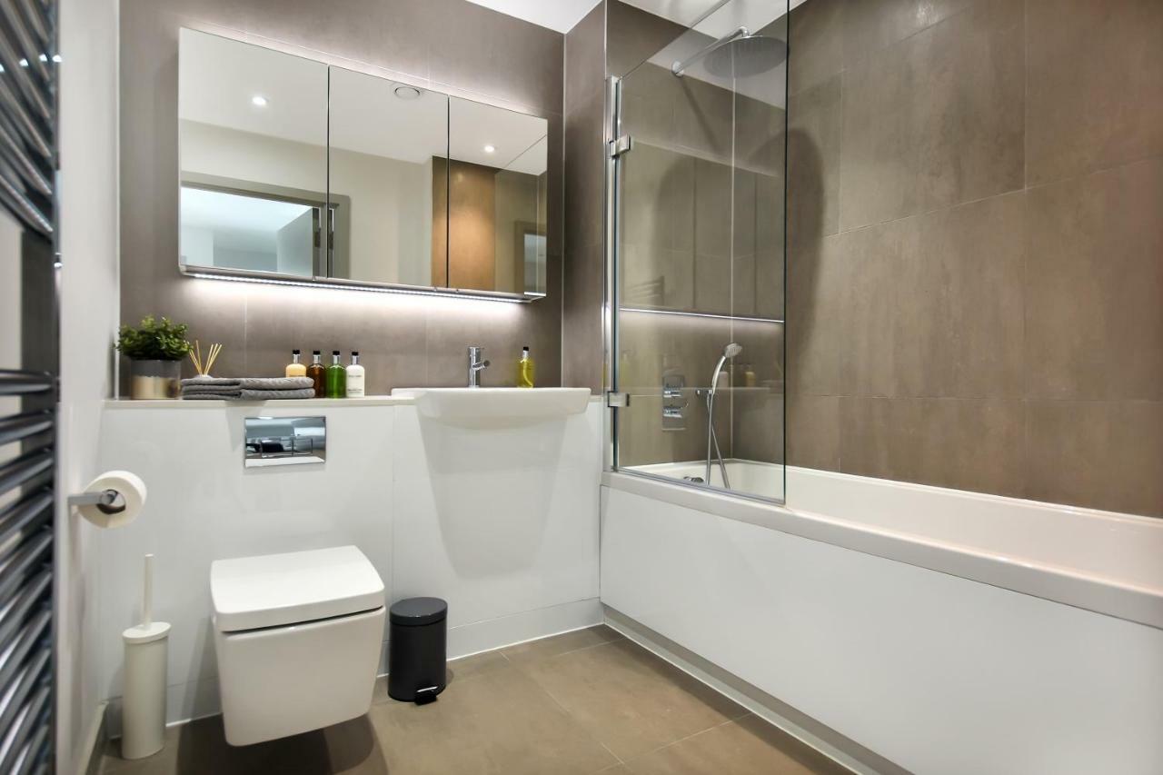 Esquire Apartments Ealing Londra Dış mekan fotoğraf